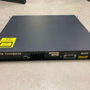 Cisco Catalyst 3560G 48 port Gigabit Ethernet Switch (2 foto / 2)