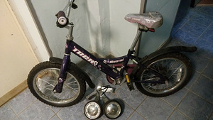 LASTE JALGRATAS ilma abiratasteta (2 foto / 2)
