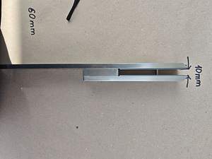 Alumiiniumist piirdetoendihoidik 400×60 mm (5 foto / 8)