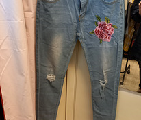 Новые женские джинсы M