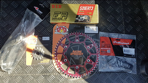 Honda crf250r (6 foto / 8)