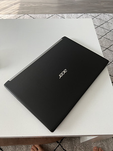 Acer Aspire 5 (1 foto / 4)