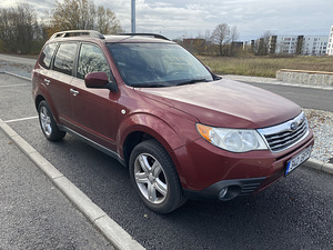 Subaru Forester 2009 2,5L (3 foto / 10)