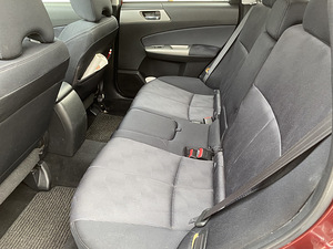 Subaru Forester 2009 2,5L (8 foto / 10)
