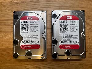 2x3TB Western Digital RED (WD30EFRX-68EUZN0) kõvakettad (1 foto / 4)