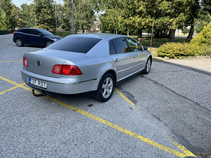 Volkswagen Phaeton (3 foto / 5)