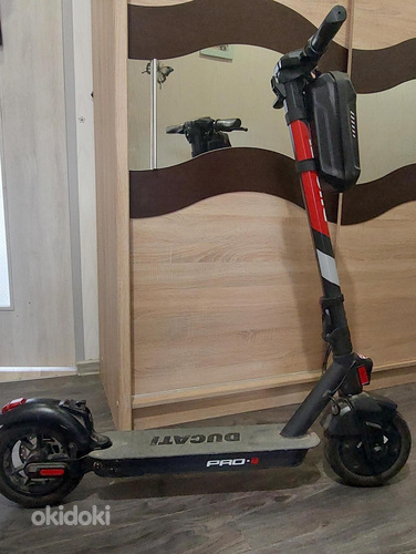 Elektriline tõukeratas Ducati Pro-II