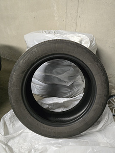 Pirelli suvi 215 55 17