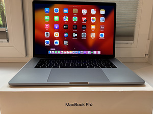 MacBook Pro 15” (2017) 16 ГБ RAM 500 ГБ SSD (1 фото из 8)