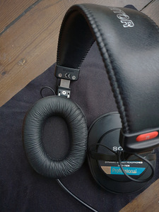 Sony MDR-7506 Studio Headphones (3 foto / 5)