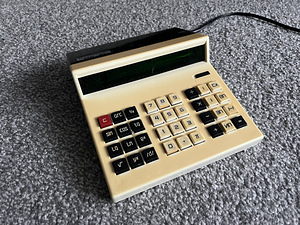 Retro kalkulaator (2 foto / 3)