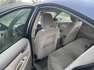 Volvo s60 (3 фото из 10)