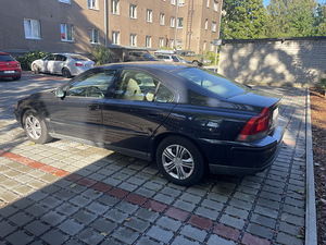 Volvo s60 (6 фото из 10)