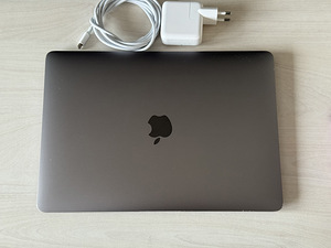 Apple Macbook Air 13 M1 16GB/1TB Space Gray ENG/RUS aku 95% (2 foto / 10)