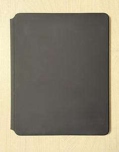 Apple iPad Pro 12.9 Magic Keyboard SWE must heas korras (4 foto / 5)