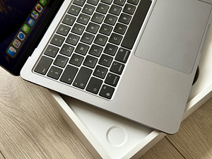 Apple Macbook Air 13 M2 8/256GB SpG SWE nagu uus! Aku 100% (3 foto / 7)