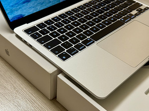 Apple Macbook Air 13 2024 M3 16/1TB Silver ENG nagu uus! (5 foto / 8)