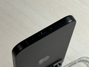 Apple iPhone 15 Black 128GB heas korras! Aku 100% garantii (5 foto / 9)