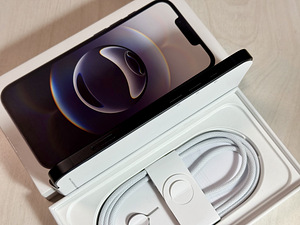 Apple iPhone 16e Black 128GB uus… (2 foto / 9)