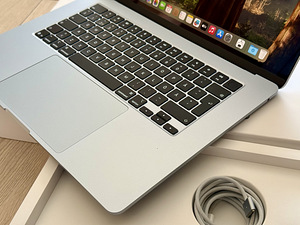 Apple Macbook Air 15 2025 M4 16/256GB SkyBlue SWE nagu uus (4 foto / 9)