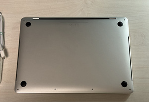 Apple Macbook Pro 13 2016 i5 16/512GB Silver SWE nagu uus! (2 foto / 7)