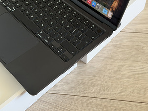 Apple Macbook Air 13 M4 16/256GB MdN nagu uus! Aku 100% (4 foto / 8)