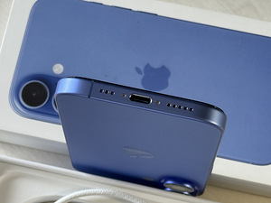 Apple iPhone 16 Ultramarine 128GB heas korras. Aku 100% CC88 (4 foto / 7)