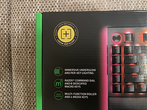 Razer Blackwidow V4 pro (4 foto / 5)