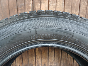 195/65/15 Maxxis Premitra Ice SP3 (3 foto / 3)