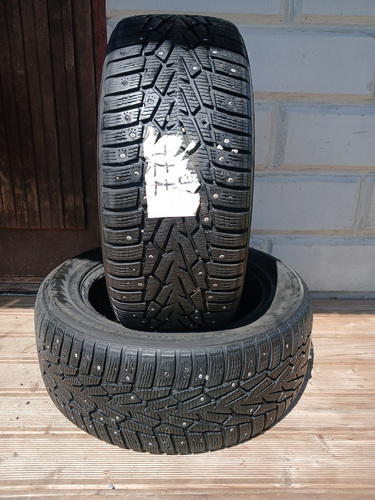 235/55/17 Nokian Hakkapeliitta 7