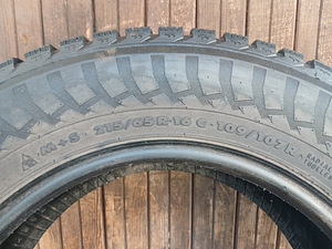 215/65/16C Nokian Nordman C (3 фото из 3)