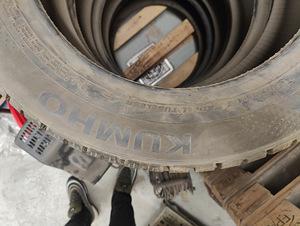 215/60 R17C KUMHO TYTE ProTran (4 foto / 4)