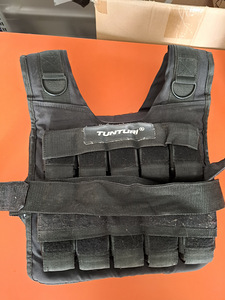 Raskusvest Tunturi 20kg (2 foto / 2)