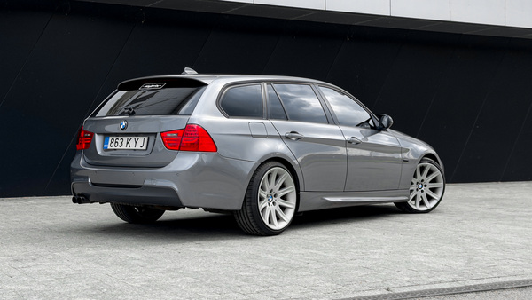 BMW 320D xDrive E91 2010