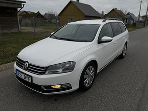 Volkswagen passat comfort 1.6 77kw (2 foto / 11)