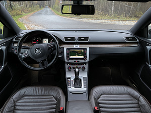 Volkswagen Passat Exclusive Highline 2.0 125KW (8 foto / 15)