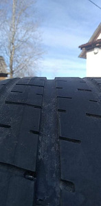 Pirelli p zero 315/35/20 (6 фото из 6)
