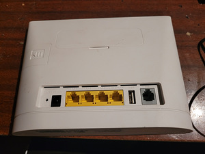 Huawei 4G WiFi ruuter (2 foto / 2)