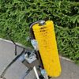 Husqvarna raideri võimas tänavahari (5 foto / 6)