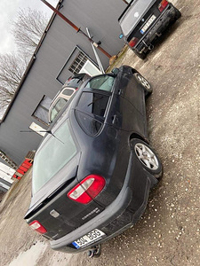 Seat Cordoba 1.9sdi (3 foto / 4)