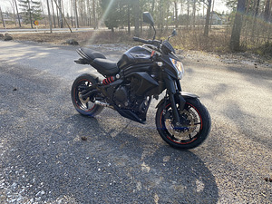 Kawasaki ER-6n 2014 A2 (6 foto / 6)