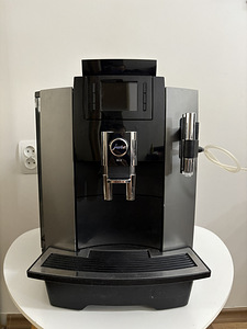 Jura We8 Dark Inox (1 foto / 8)
