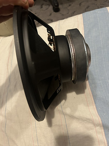 Logitech z5500 Subwoofer 500w (3 foto / 3)