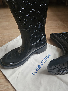 Louis vuitton kummikud/rainboots! (3 foto / 5)