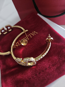 Серьги Valentino! (4 фото из 4)