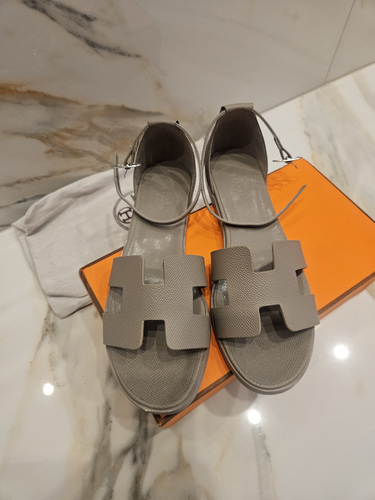 Hermes sandals!
