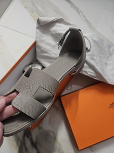 Сандалии Hermes! (4 фото из 6)