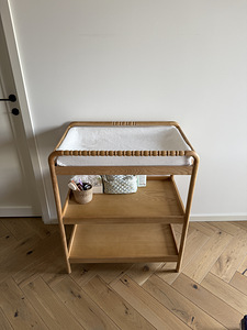Zara home mähkimislaud (1 foto / 3)