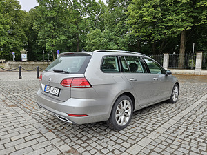 VW Golf 7 Variant Highline 2.0 TDI 2019 (3 foto / 14)
