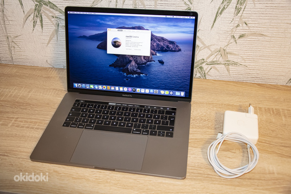 MacBook Pro 15 Mid 2017 Core i7, Intel HD + Radeon Pro 555 (foto #1)